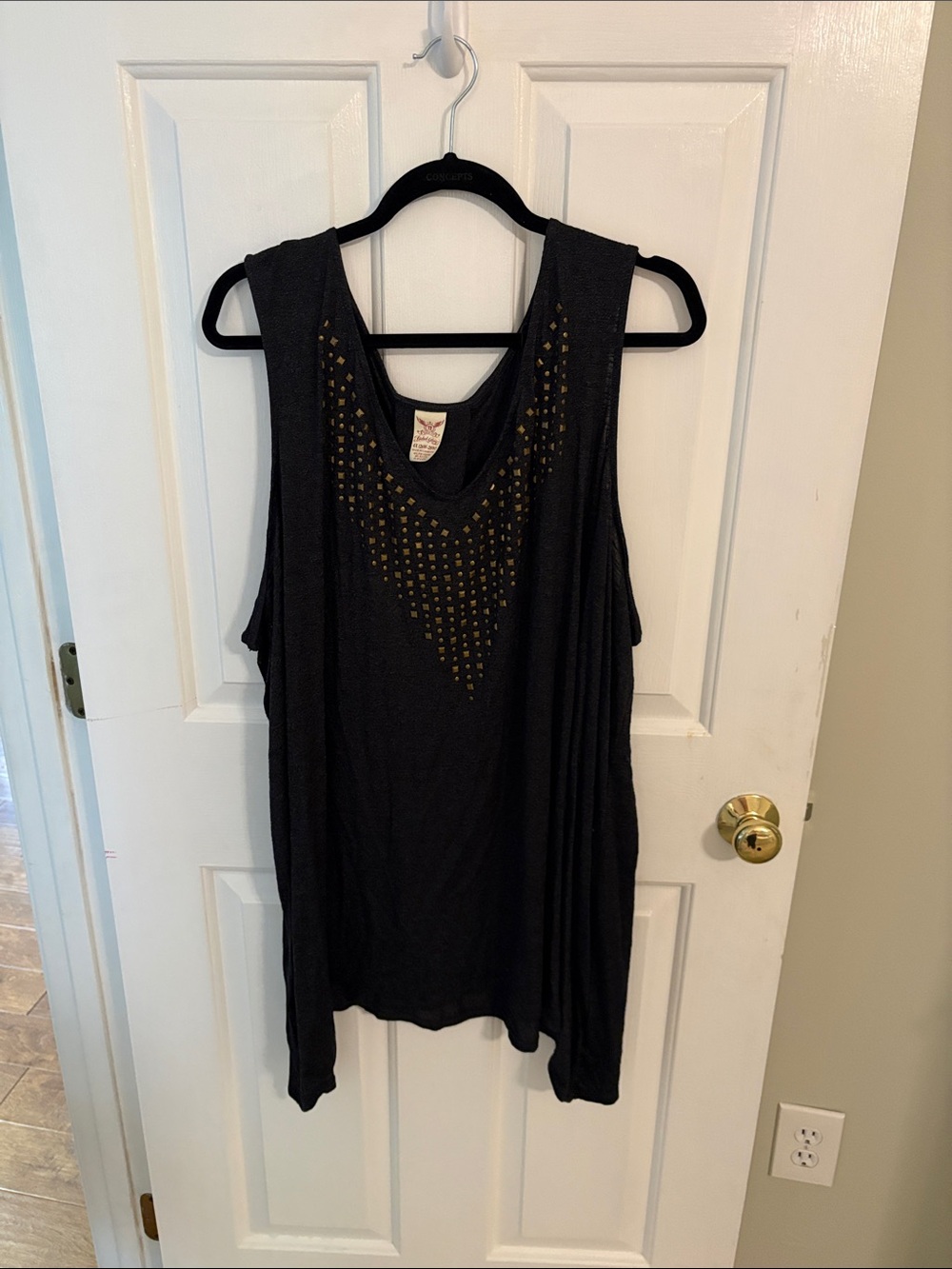 Faded Glory Black Tank with Gold Stud V-Detail
